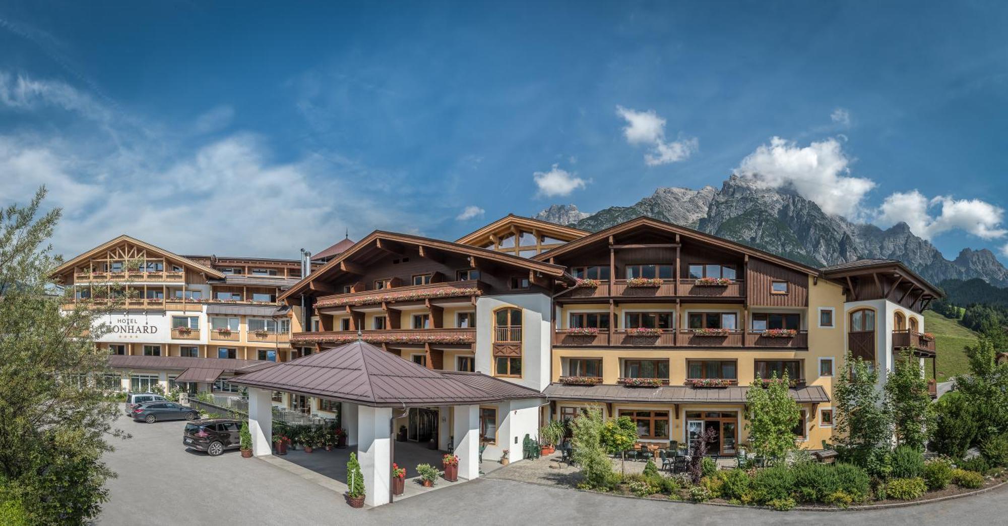 Hotel Leonhard Leogang Exterior foto