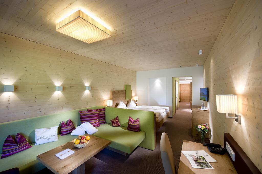 Hotel Leonhard Leogang Exterior foto
